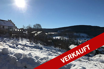 220407 Panoramalage mit unverbaubarer Aussicht 352x235